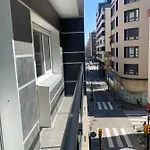 아파트 Centro Cabrales 31 기욘