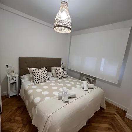 Centro Cabrales 31 גיחון